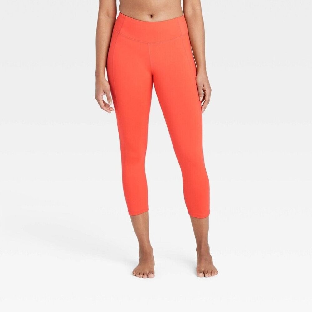 All in Motion Women's Simplicity Mid-Rise Capri Leggings 20" Coral Women XS Pink